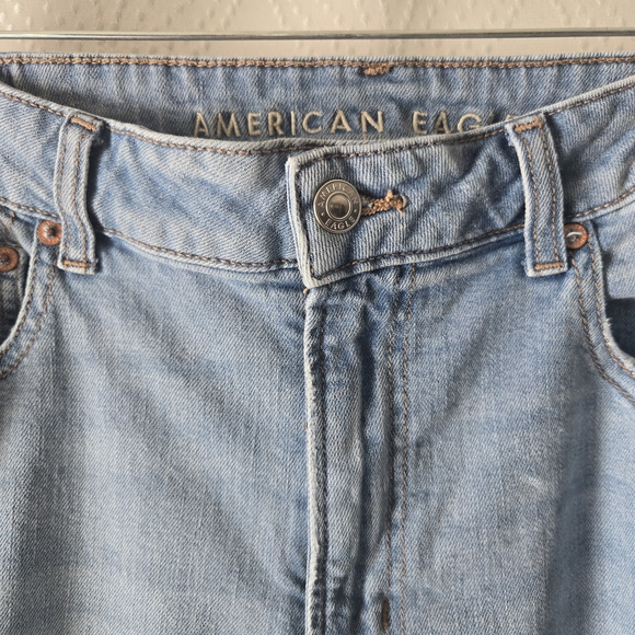 American Eagle Light Blue Women's Jeans - Picture 3 of 9